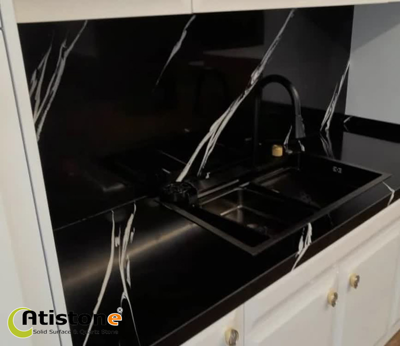 Veined Corian Kitchen